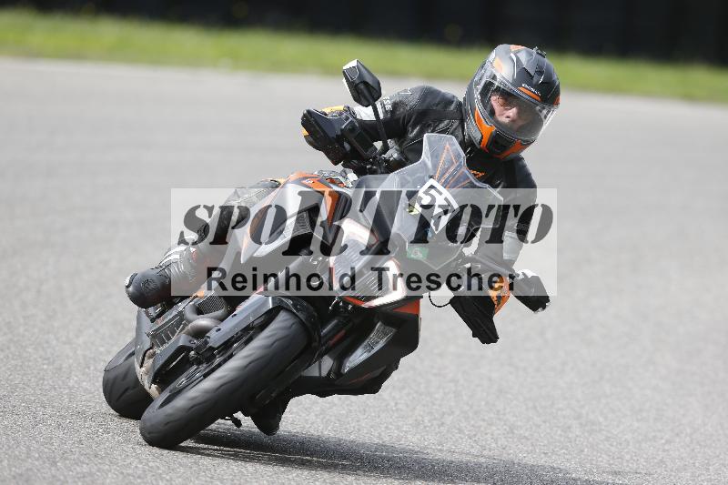 /53 16.09.2025 Track Day Domi Aegerter ADR/Gruppe gruen/57